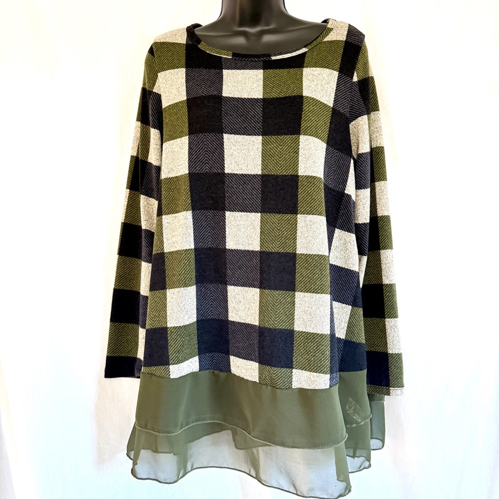 Egy California Plaid Long Sleeve Top with Sheer Hem